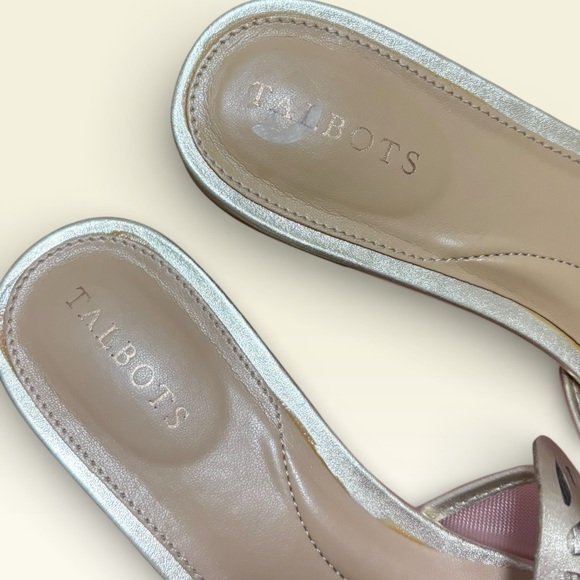 Talbots leather butterfly sandals - Picture 2 of 5